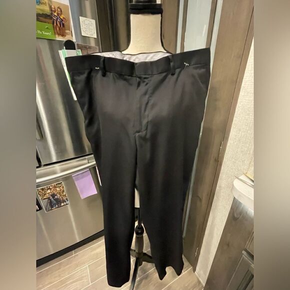 PGA Tour Gold Pants  - Picture 1 of 4